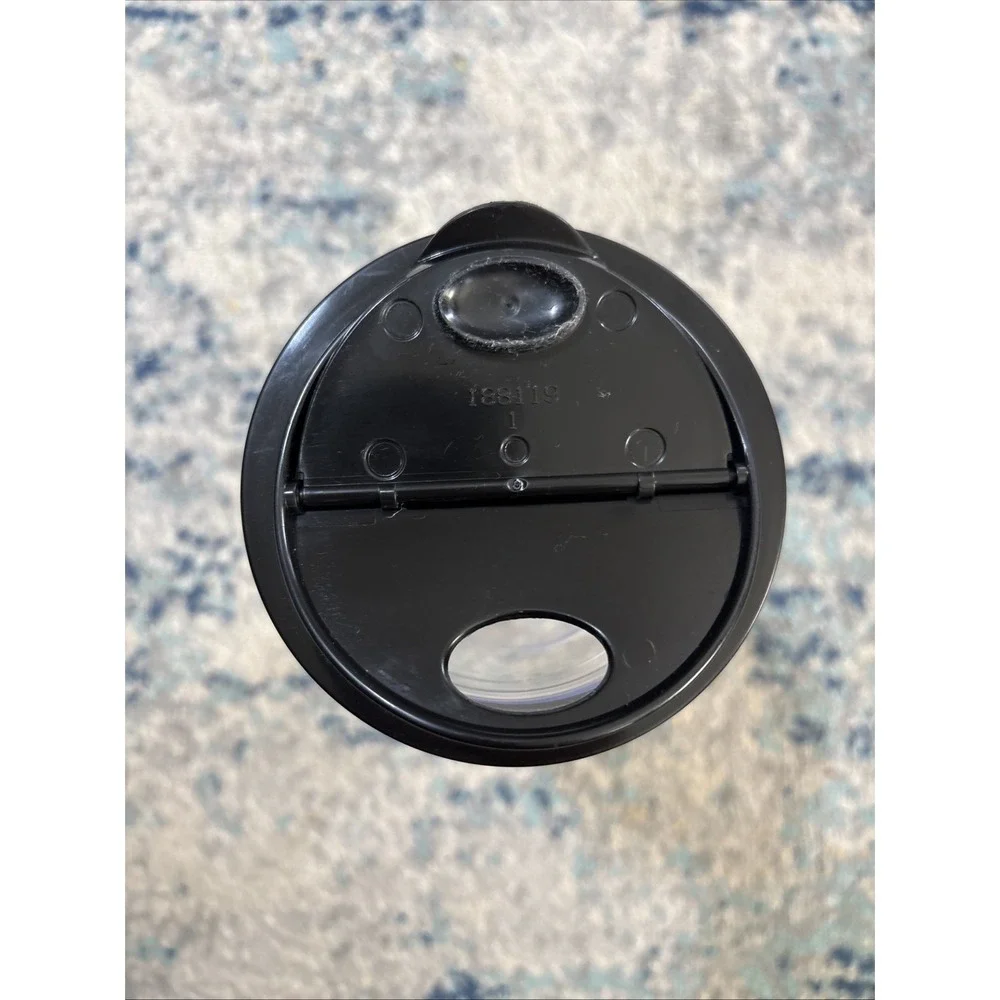 Oster Pro 1200 24oz To Go Cup With Lid BPA Free Great Condition